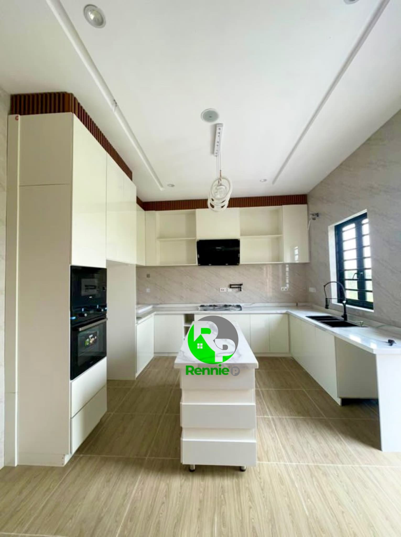 Modern 5 Bedroom Detached Duplex